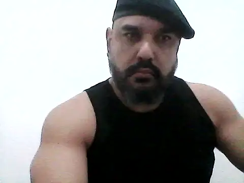 Snapshot of stallony chatting on July 4, 1:17 pm stallony online show from July 4, 1:17 pm