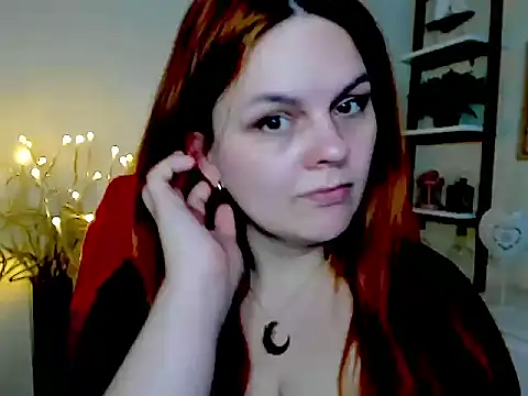 Snapshot of GingerKitten1 chatting on July 14, 10:21 am GingerKitten1 online show from July 14, 10:21 am