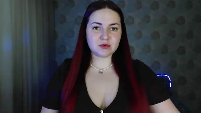 Redd Vixen online show from June 25, 6:12 pm