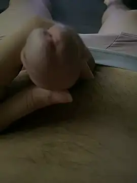 Joss27q online show from June 11, 4:38 pm