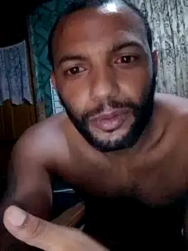 Snapshot of Camodick chatting on February 8, 1:43 am Camodick online show from February 8, 1:43 am