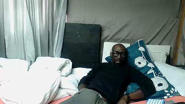 Camodick online show from June 10, 8:57 am