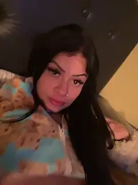 Snapshot of belababyy chatting on July 7, 11:31 pm belababyy online show from July 7, 11:31 pm