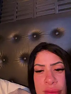 Snapshot of belababyy chatting on July 12, 5:20 am belababyy online show from July 12, 5:20 am