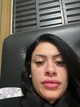Snapshot of belababyy chatting on July 23, 11:19 am belababyy online show from July 23, 11:19 am