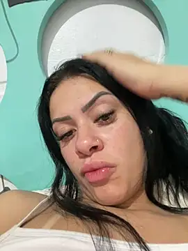 Snapshot of belababyy chatting on July 27, 10:22 am belababyy online show from July 27, 10:22 am