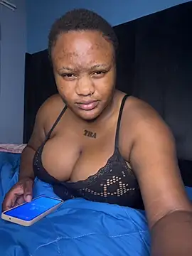Chubbyandy01 online show from May 7, 11:43 pm
