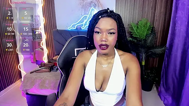 CRISTALBROKE TAY online show from June 13, 7:23 pm