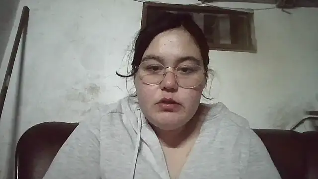 BUNNYMILA69 online show from May 20, 10:05 pm