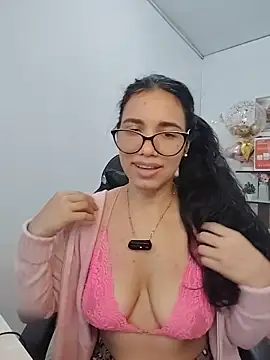 alanahot94 online show from June 7, 1:59 pm