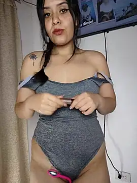 HollyMoon  online show from July 12, 3:08 am