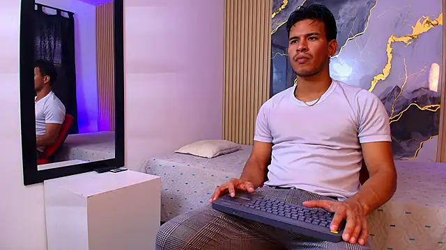 JacobWolf   online show from May 22, 6:57 pm