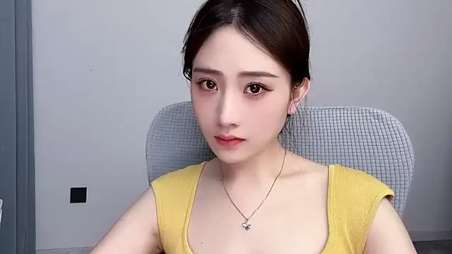  222Mia online show from June 28, 5:02 am