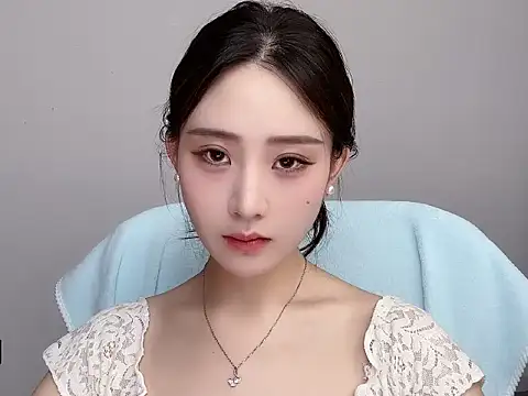  222Mia online show from July 1, 2:57 am