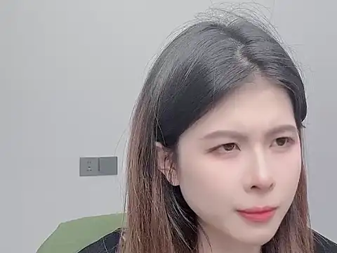 Luna8855  online show from May 8, 10:09 am