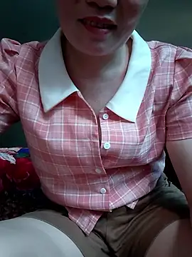 -Trici- online show from July 1, 9:55 am