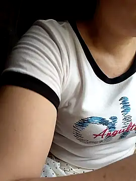 -Trici- online show from August 5, 2:58 am