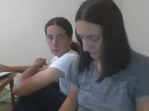Snapshot of Kimmy_Webb chatting on June 19, 4:55 pm Kimmy Webb online show from June 19, 4:55 pm