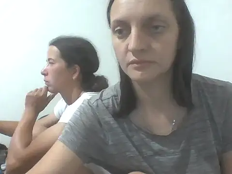 Snapshot of Kimmy_Webb chatting on June 21, 5:59 pm Kimmy Webb online show from June 21, 5:59 pm