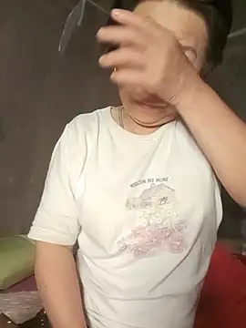 girl cute69 online show from June 25, 9:41 pm