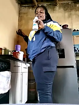 JuicyHoney 01 online show from July 29, 7:50 am
