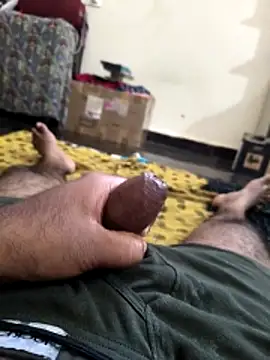 hotbodee online show from May 10, 5:34 am
