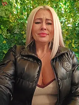 MILFBARBY online show from November 22, 8:13 am