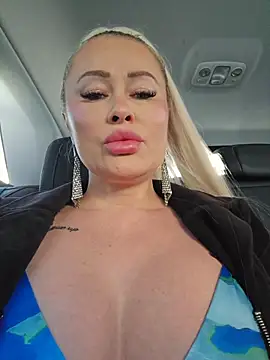 MILFBARBY online show from April 18, 7:01 am