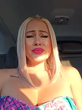MILFBARBY online show from July 25, 6:22 am