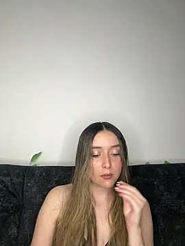 Sarisloves online show from July 31, 4:12 am