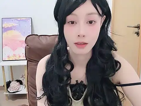NinaTimi online show from May 10, 8:08 am