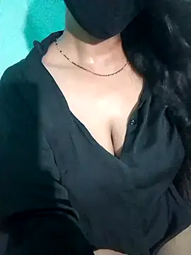 Cute-Ishita online show from June 18, 4:44 pm
