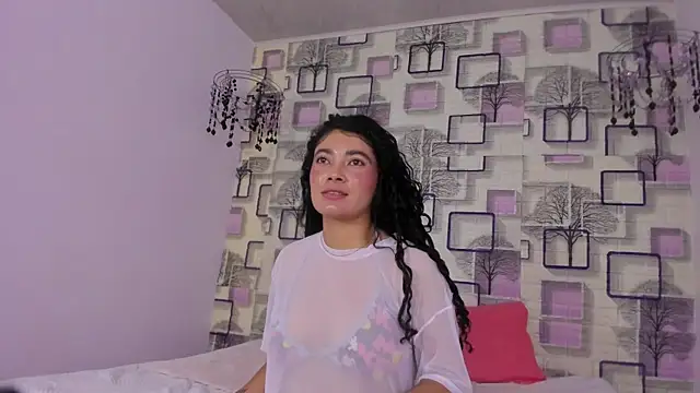 emilly duque online show from May 19, 4:19 am