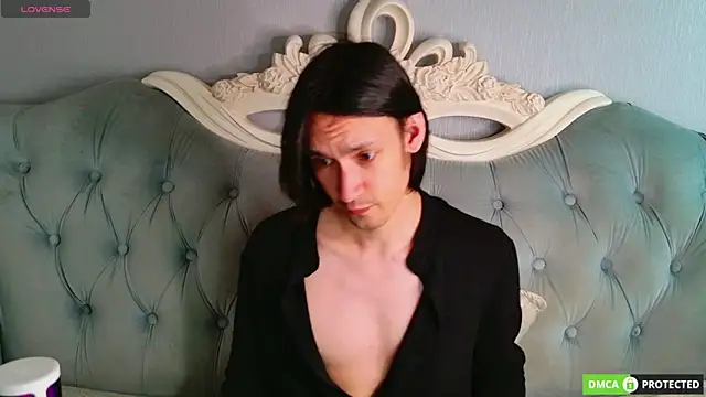 CalvinChapman online show from June 21, 7:00 am