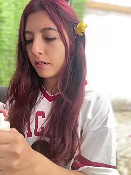 EveRave Pink online show from June 17, 2:29 pm