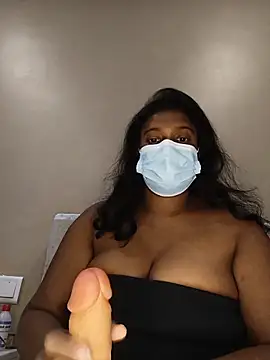 Xbees CT online show from June 14, 4:09 pm