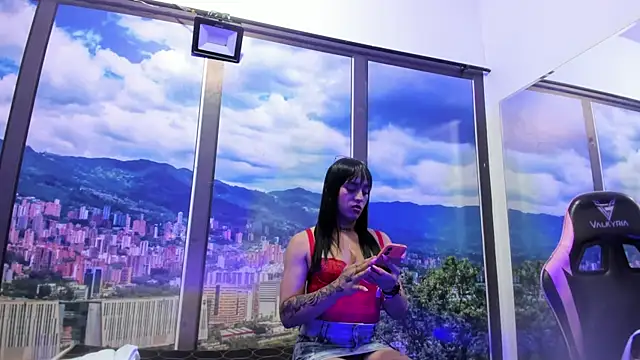 RoussJimenez online show from August 5, 2:03 am