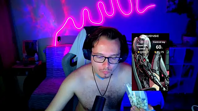 MeLanXolik online show from June 26, 7:40 pm
