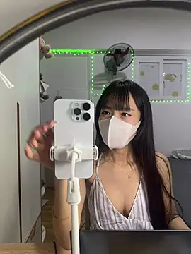 Lov3lily online show from June 20, 1:58 pm