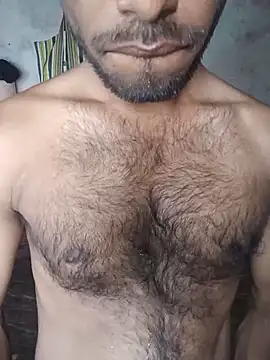 Snapshot of nilu_5633 chatting on June 4, 10:21 am nilu 5633 online show from June 4, 10:21 am