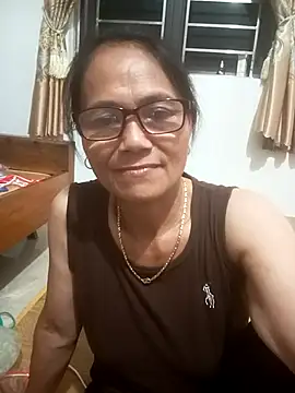 Vieekee online show from July 9, 1:26 pm