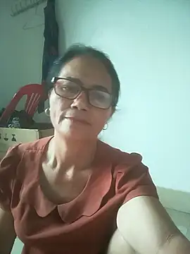 Vieekee online show from August 7, 3:30 am