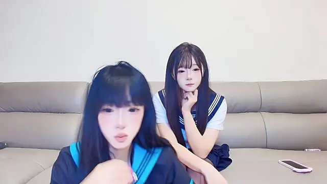 guoguo-888 online show from June 12, 3:49 am