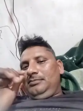 Snapshot of indiandeshi chatting on June 9, 5:13 pm indiandeshi online show from June 9, 5:13 pm