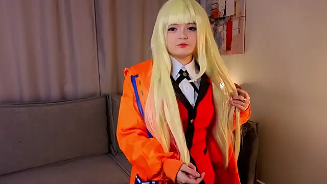 MaryLorez online show from May 11, 12:55 pm