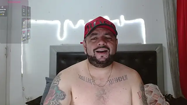 Snapshot of perverseveteranmanxxx chatting on November 24, 4:45 am perverseveteranmanxxx online show from November 24, 4:45 am