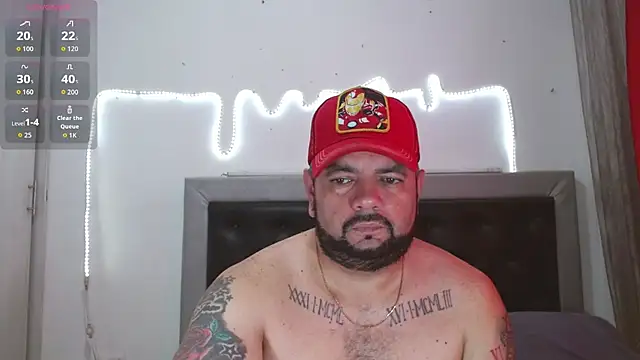 Snapshot of perverseveteranmanxxx chatting on November 26, 2:07 pm perverseveteranmanxxx online show from November 26, 2:07 pm