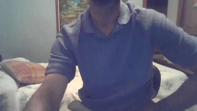 moreno8819 online show from May 15, 11:23 pm