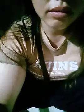 auro99 online show from June 28, 11:44 pm