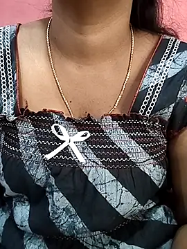 Kavya4u111 online show from May 11, 3:45 am